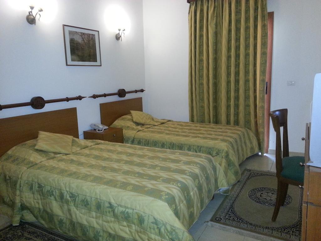 Valley View Hotel - Ḩammānā 외부 사진